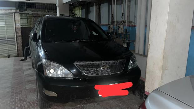 Toyota Harrier 2002 Black