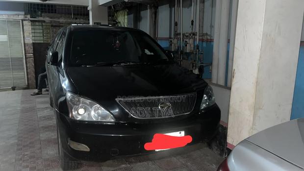 Toyota Harrier 2002 Black