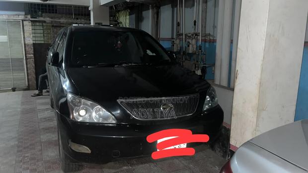 Toyota Harrier 2002 Black