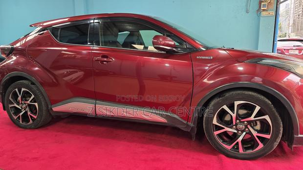 Toyota C-Hr 2017 Red