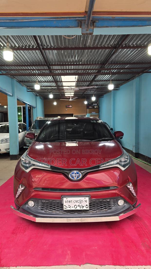 Toyota C-Hr 2017 Red