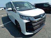 Toyota Noah 2022 Pearl for sale