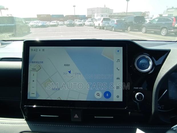 Toyota Noah 2022 Pearl