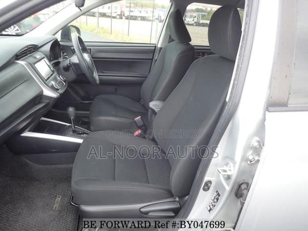 Toyota Corolla Fielder 2021 Silver