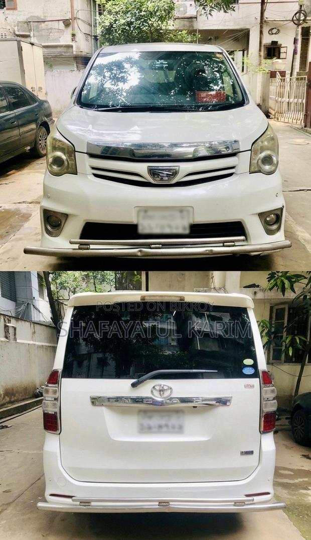 Toyota Noah 2.0 158hp FWD (7 Seater) 2012 Pearl