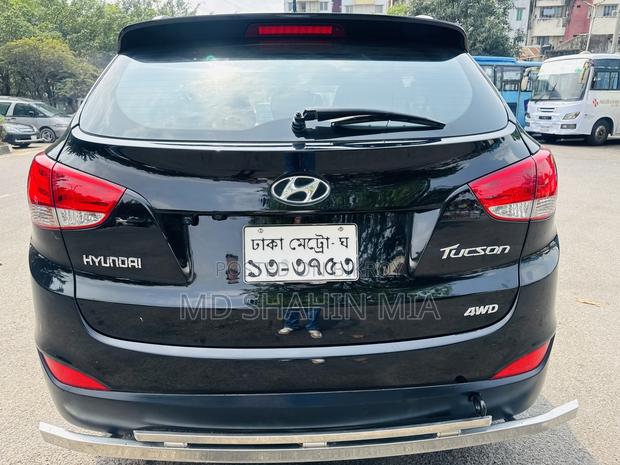 Hyundai Tucson Limited FWD 2010 Black