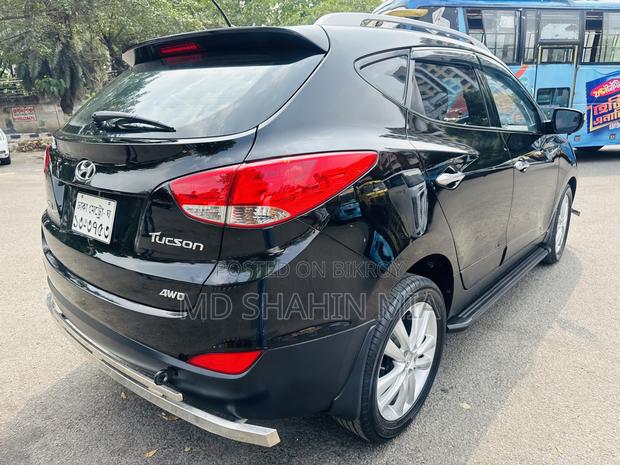 Hyundai Tucson Limited FWD 2010 Black