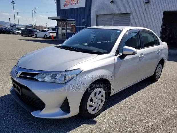 Toyota Axio 2021 Silver