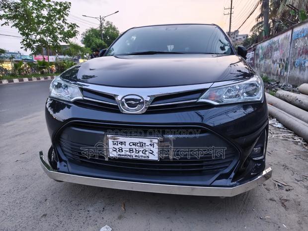 Toyota Corolla Fielder 2019 Black
