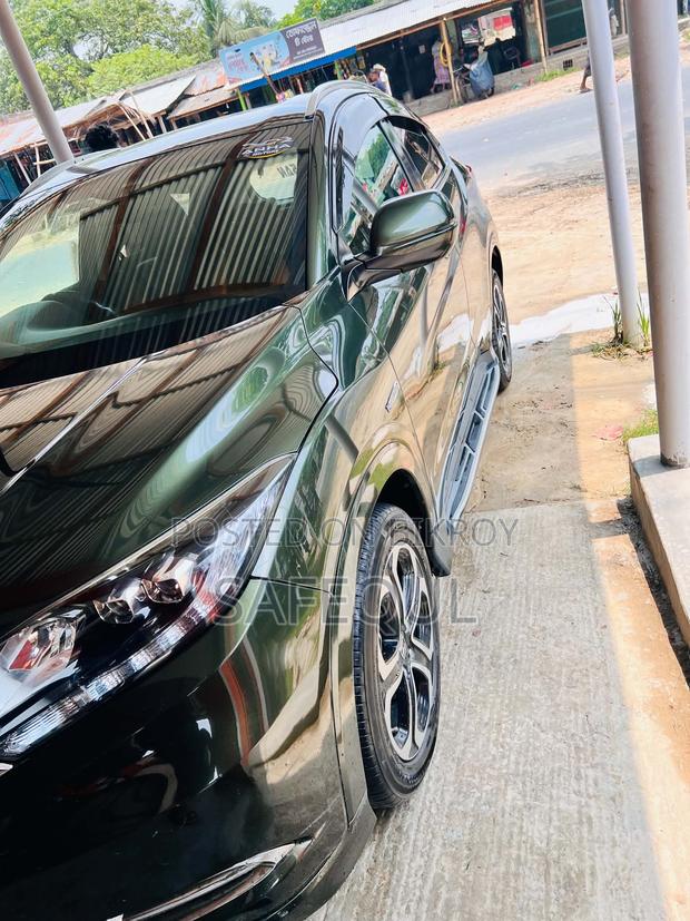 Honda Vezel 1.5 Hybrid 2WD 2014 Green