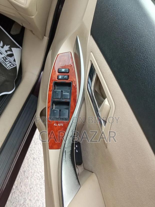 Toyota Premio 2014 Maroon
