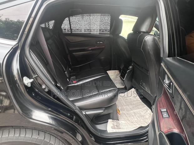 Toyota Harrier 2.0 4WD 2014 Black
