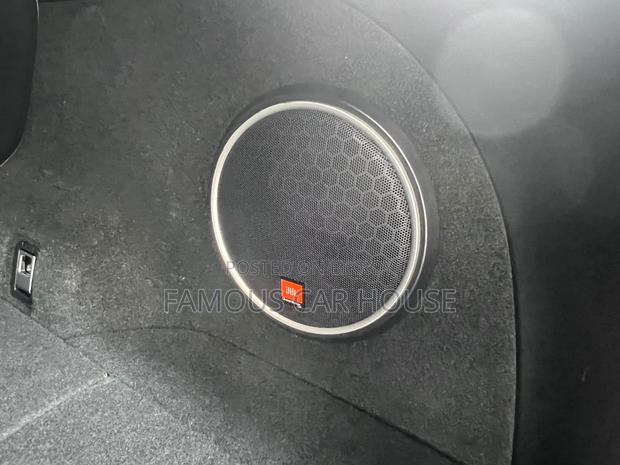 Toyota Harrier 2.0 4WD 2014 Black