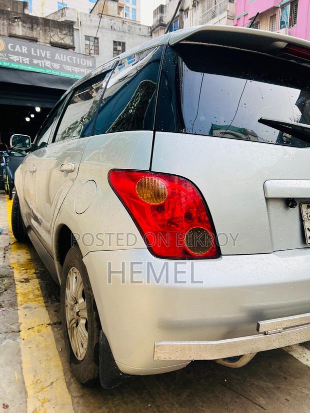 Toyota IST 2003 Silver