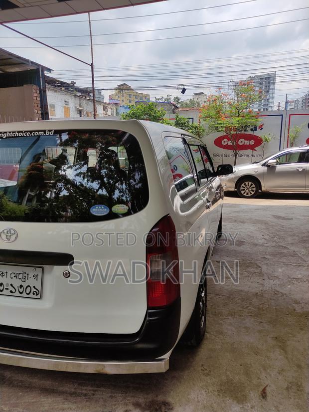 Toyota Probox 2004 White
