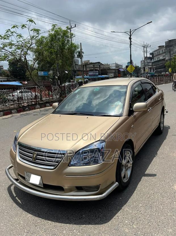 Toyota Premio 2004 Gold