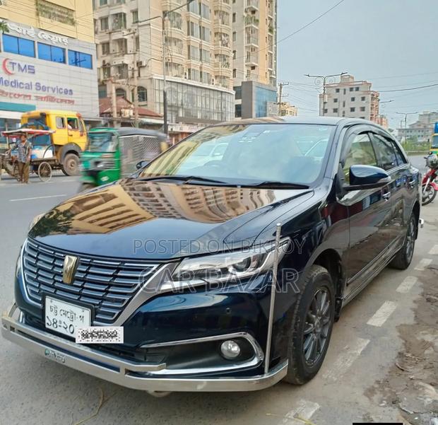 Toyota Premio 2018 Blue