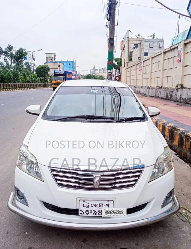 Toyota Premio 2015 White