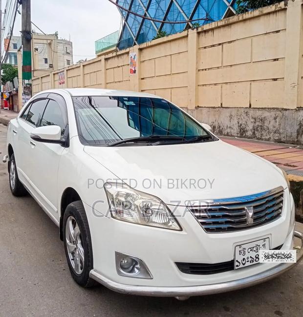 Toyota Premio 2015 White