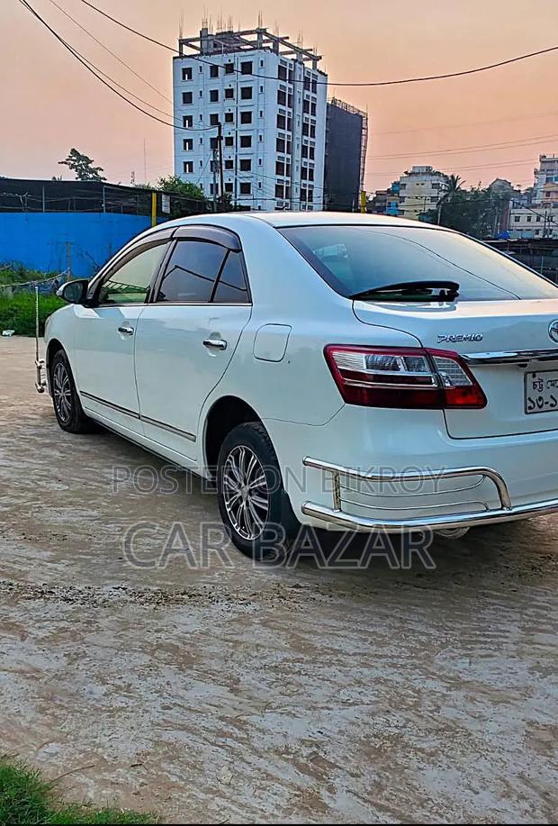 Toyota Premio 2014 White