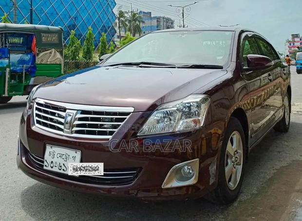 Toyota Premio 2015 Maroon