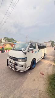 Toyota HiAce 2009 White for sale