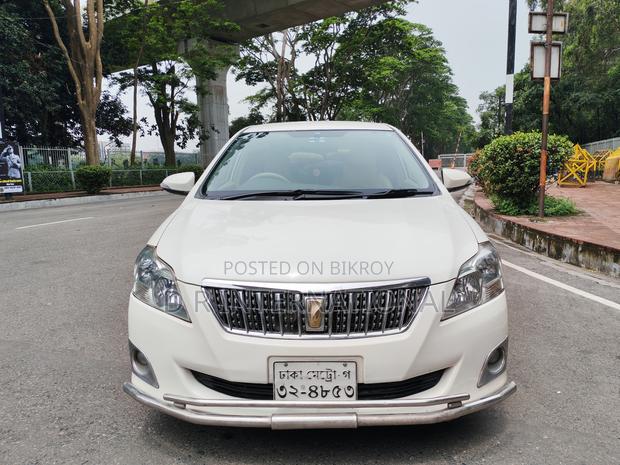 Toyota Premio 2012 Pearl