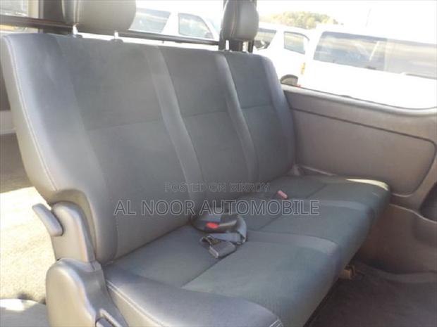 Toyota HiAce 2021 Pearl