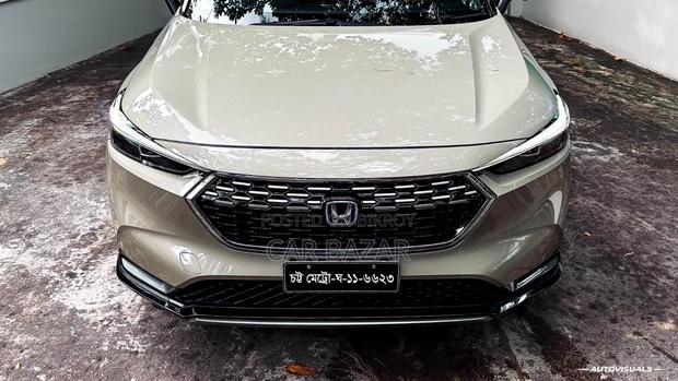 Honda Vezel 2021 Gold