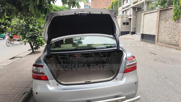 Toyota Premio 2013 Silver