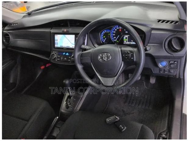 Toyota Axio 2021 White