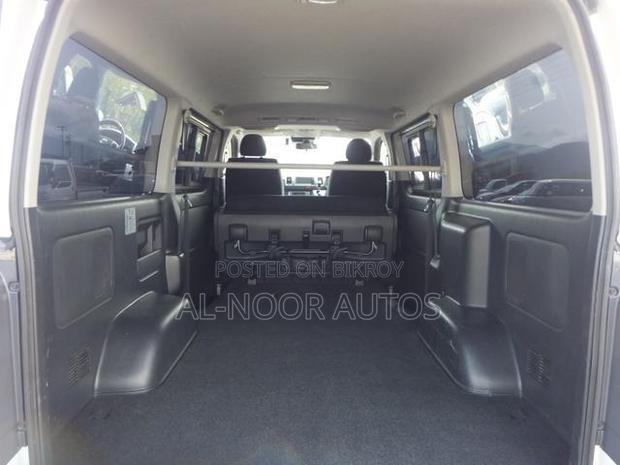 Toyota HiAce 2021 White
