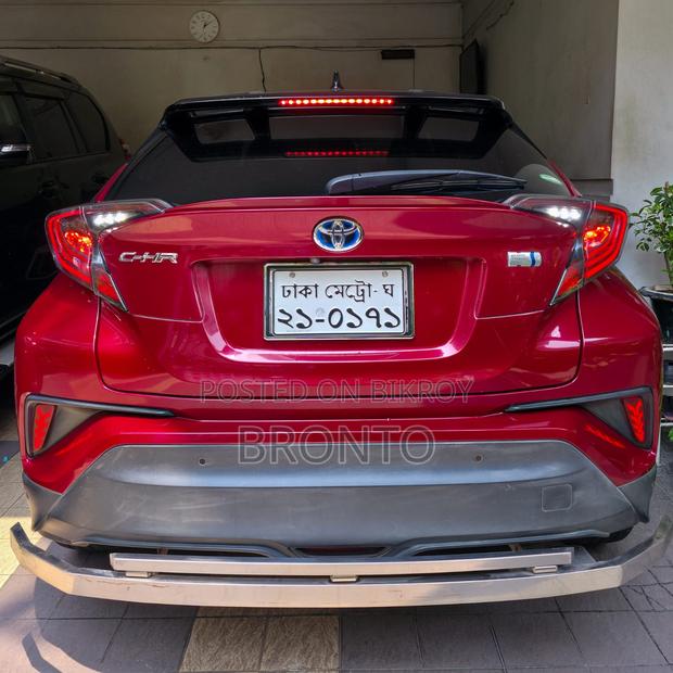 Toyota C-Hr 2017 Red