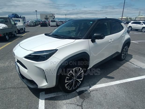 Toyota Yaris Cross 1.5 Hybrid FWD 2021 White