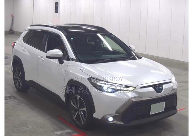 Toyota Corolla Cross 1.8 Hybrid FWD 2022 White