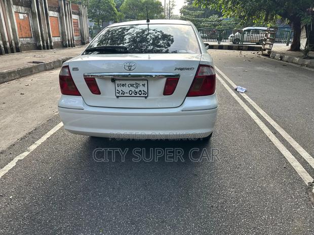 Toyota Premio 2004 White