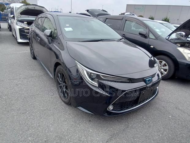 Toyota Corolla Hatchback 2021 Black