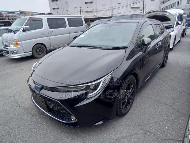 Toyota Corolla Hatchback 2021 Black