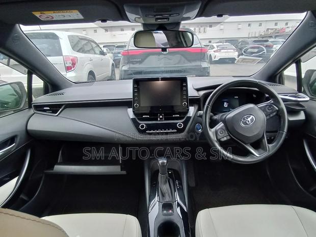 Toyota Corolla Hatchback 2021 Black