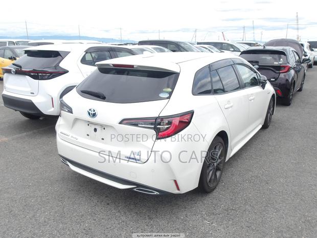 Toyota Corolla Hatchback 2020 White
