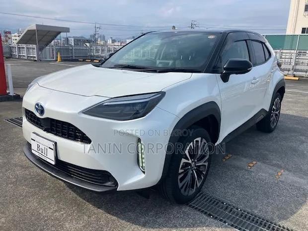 Toyota Yaris Cross 2021 Pearl