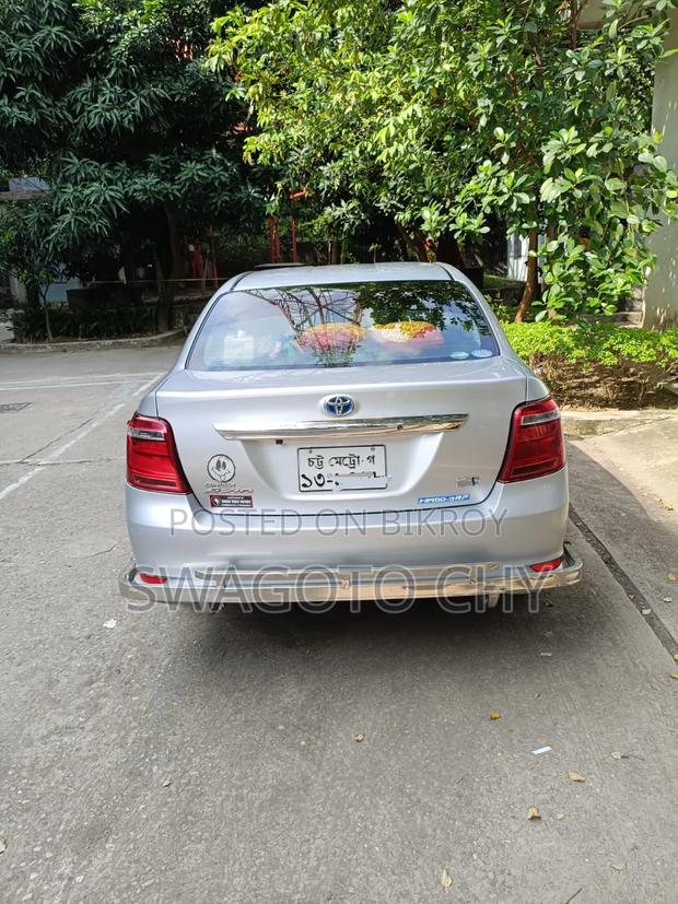 Toyota Axio 1.5 G 2WD 2015 Silver