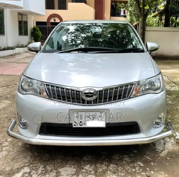 Toyota Axio 2012 Silver