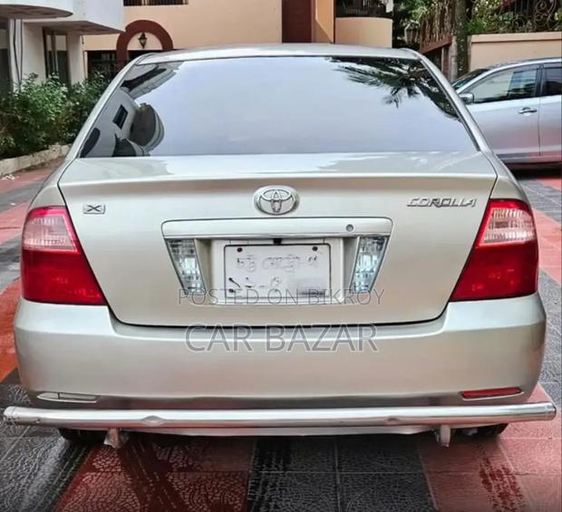 Toyota Corolla 2005 Gold