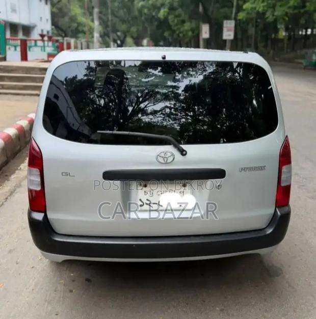 Toyota Probox 2005 Silver