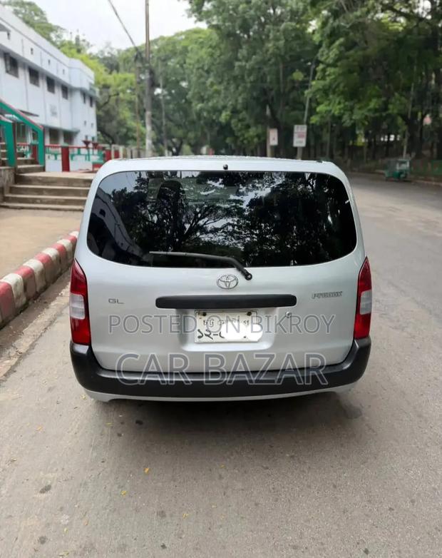 Toyota Probox 2005 Silver