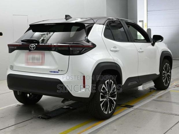 Toyota Yaris Cross 2021 Pearl