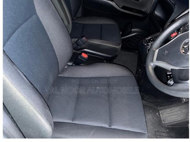 Toyota Noah 2021 Pearl