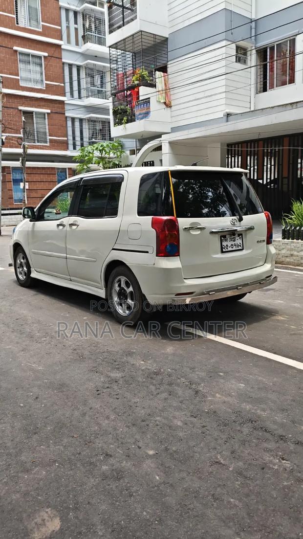 Toyota Raum 2004 Pearl