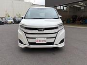 Toyota Noah 2021 Pearl for sale